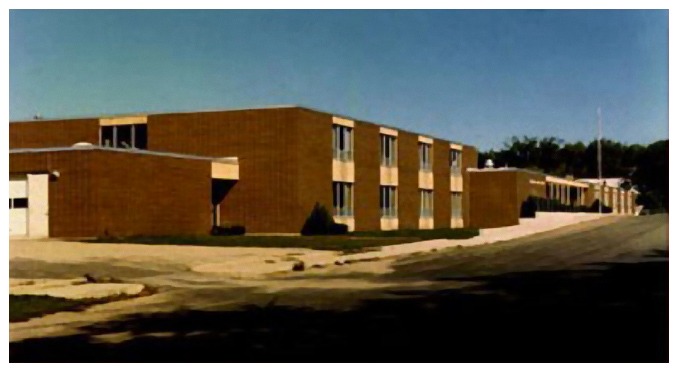 LHS.School7Border